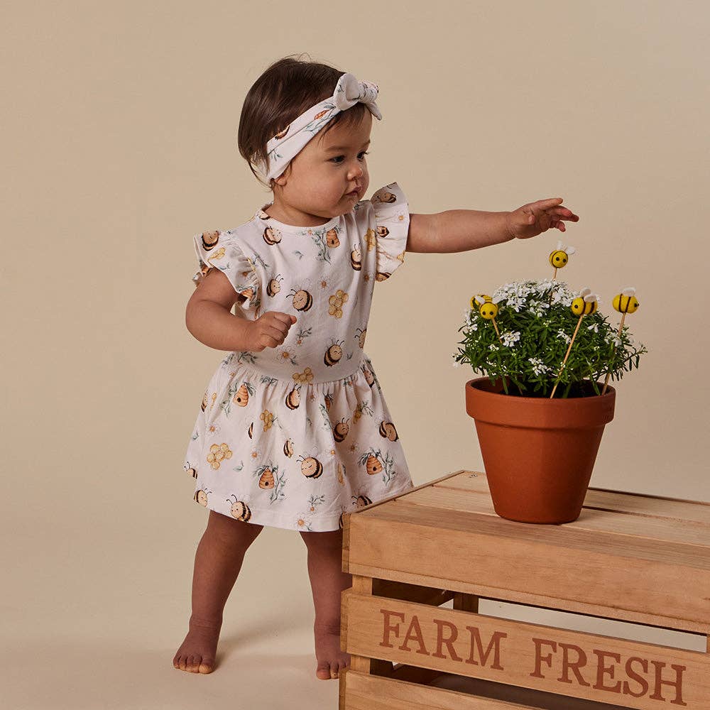 Bumblebees Short Sleeve Organic Dress: 6-12 Months (0)
