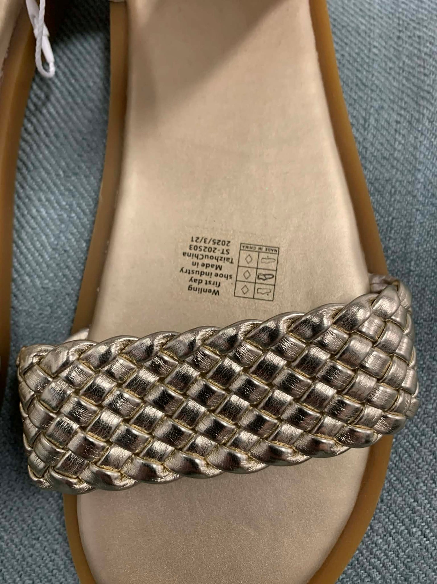 Girls Fashion Sandal- Gold